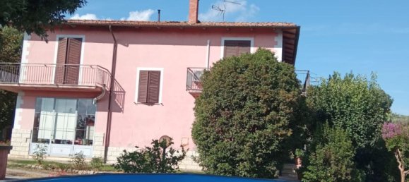 9 bedrooms Villa in Città della Pieve, Italy No. 371079 4
