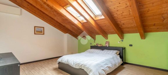 4-Zimmer Doppelhaus in Cisliano, Italy, Nr. 146257 24