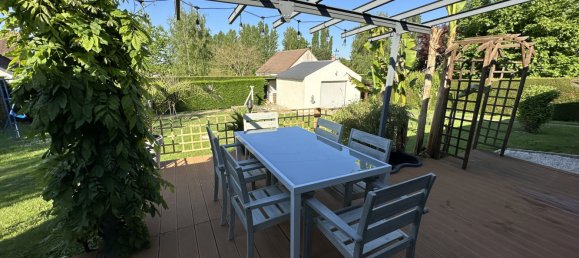 Casa de 4 dormitorios en Monnaie, France No. 42284 8