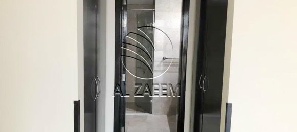 2 bedrooms Apartment in Al Reem Island, UAE No. 29025 11