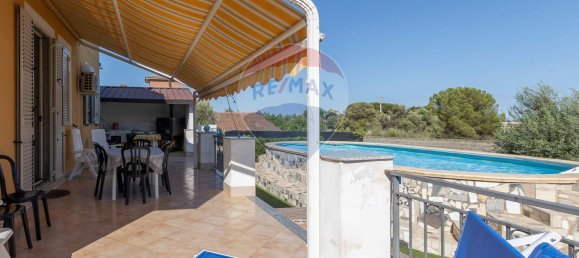 8 chambres Villa à Syracuse, Italy No. 372784 3