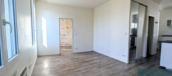 1 bedroom Apartment in Bordeaux, France No. 198658 5
