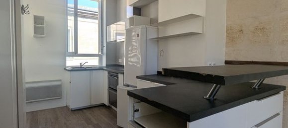 1 bedroom Apartment in Bordeaux, France No. 198658 7