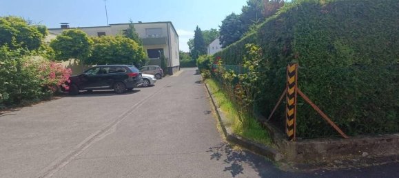 Parkplatz in Offenbach, Germany, Nr. 175584 3