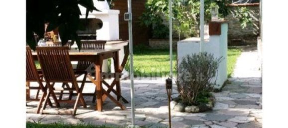 6 rooms House in Castelnuovo Magra, Italy No. 273809 5