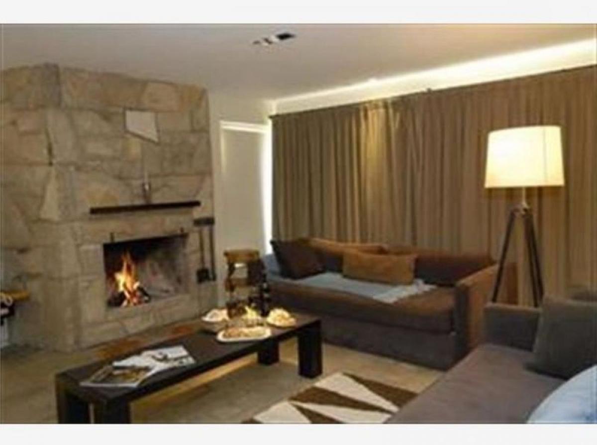 1442m² Hotel in San Carlos de Bariloche, Argentina No. 28226