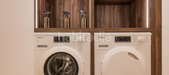 Apartamento de 3 dormitorios en Estepona, Spain No. 132081 31