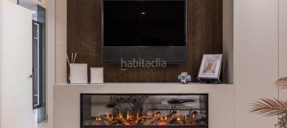 Apartamento de 3 dormitorios en Estepona, Spain No. 132081 15