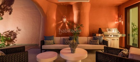 Apartamento de 3 dormitorios en Estepona, Spain No. 132081 9