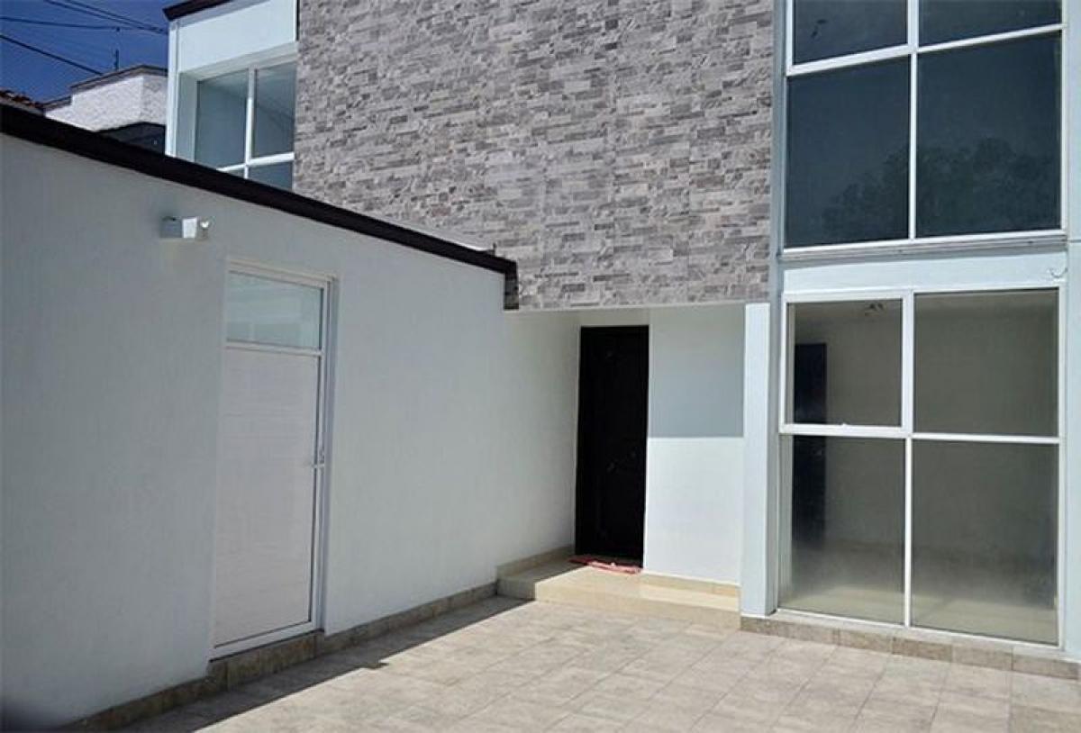 4 bedrooms House in Naucalpan de Juarez, Mexico No. 225426