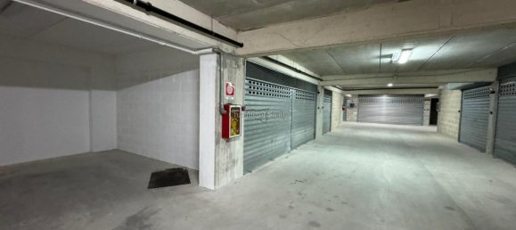 Garaje en Ragusa, Italy 14 m² No. 232795 2