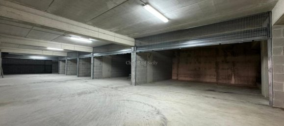 Garaje en Ragusa, Italy 14 m² No. 232795 9