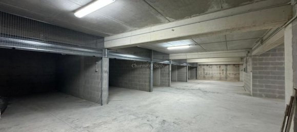 Garaje en Ragusa, Italy 14 m² No. 232795 21