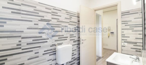 2 Schlafzimmer Wohnung in Meda, Italy, Nr. 362208 21