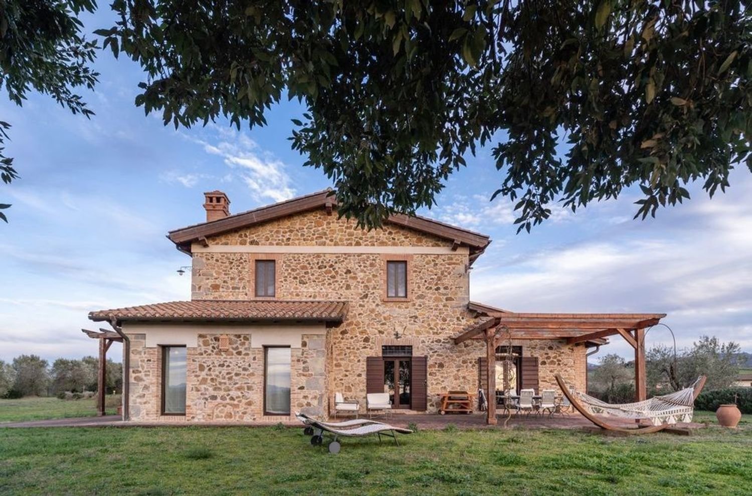 15 rooms House in Scansano, Italy No. 64398