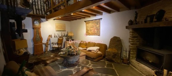  Castillos de 4 dormitorios en Crevant, France No. 50870 12