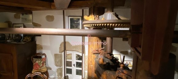  Castillos de 4 dormitorios en Crevant, France No. 50870 11