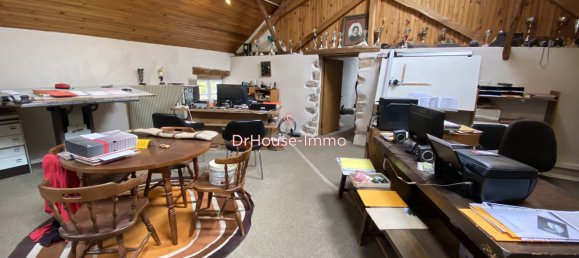  Castillos de 4 dormitorios en Crevant, France No. 50870 48