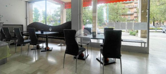 Коммерческая недвижимость с 2 комнатами в Брешиа, Италия № 324241 12