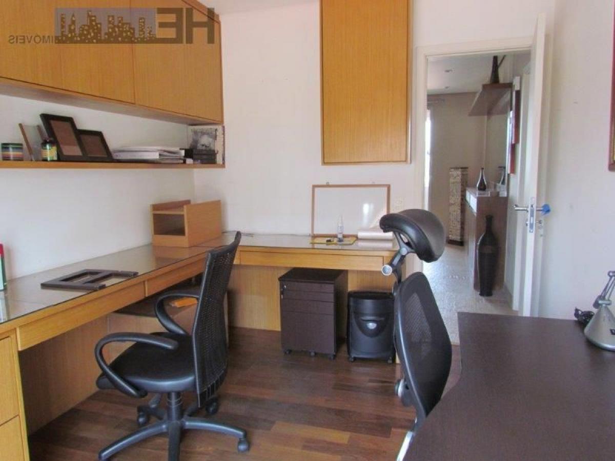 Apartamento de 3 dormitorios en Sao Paulo, Brazil No. 439618