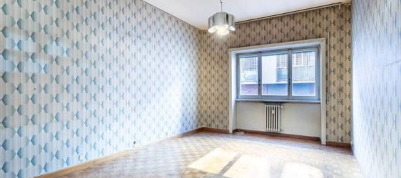 3 rooms Apartment in Rome, Italy No. 221123 16