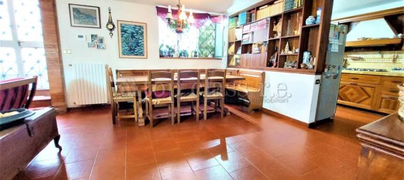 3 bedrooms Apartment in Pozzuoli, Italy No. 34138 11