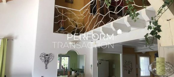 3 bedrooms Villa in Jarrie, France No. 261347 20