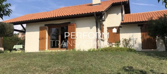 3 bedrooms Villa in Jarrie, France No. 261347 8