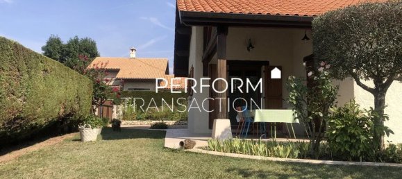 3 bedrooms Villa in Jarrie, France No. 261347 2