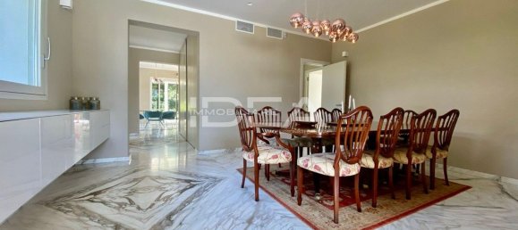 8 rooms Villa in Pietrasanta, Italy No. 73967 3