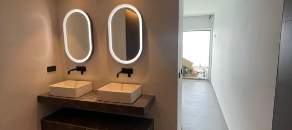 3 bedrooms Penthouse in Benidorm, Spain No. 6233 21