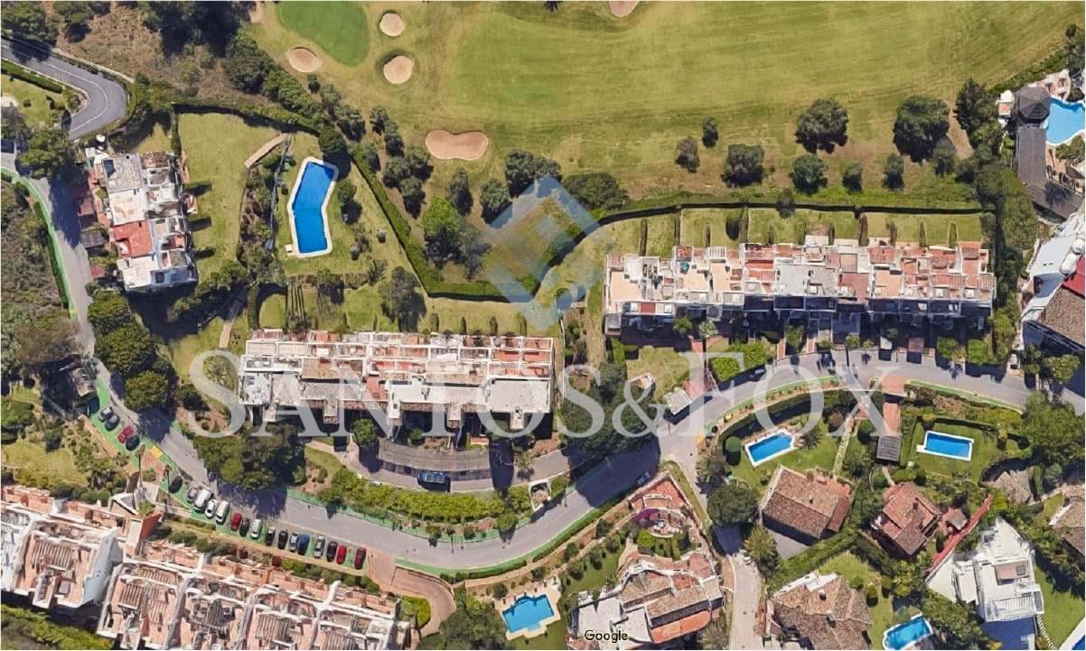 4 bedrooms Townhouse in La Quinta, Spain No. 118053