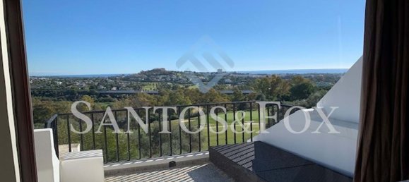 4 bedrooms Townhouse in La Quinta, Spain No. 118053 8