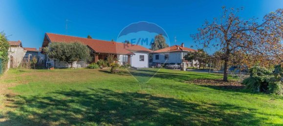 3-Zimmer Villa in Varallo Pombia, Italy, Nr. 36642 11