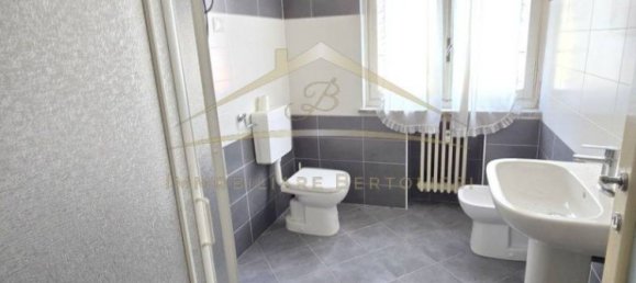 Apartamento de 3 dormitorios en Borgosesia, Italy No. 266879 9