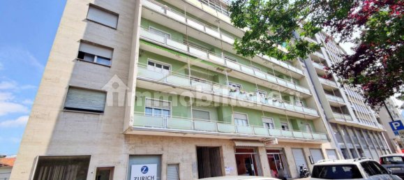 Apartamento de 3 dormitorios en Borgosesia, Italy No. 266879 2