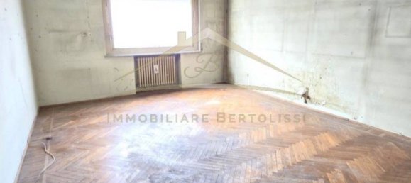 Apartamento de 3 dormitorios en Borgosesia, Italy No. 266879 11
