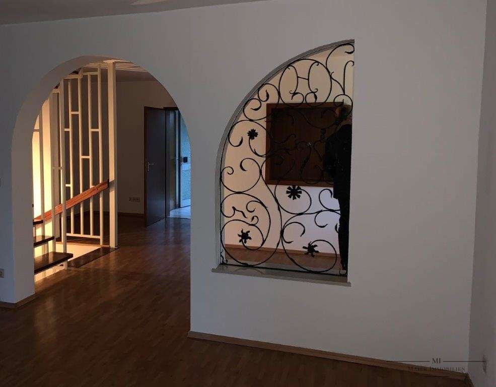 5 rooms Townhouse in Furth, Germany No. 47299