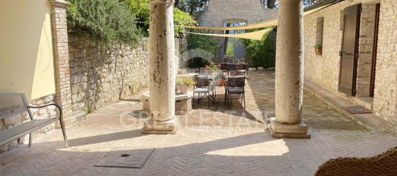 16 bedrooms Apartment in Corciano, Italy No. 55860 5
