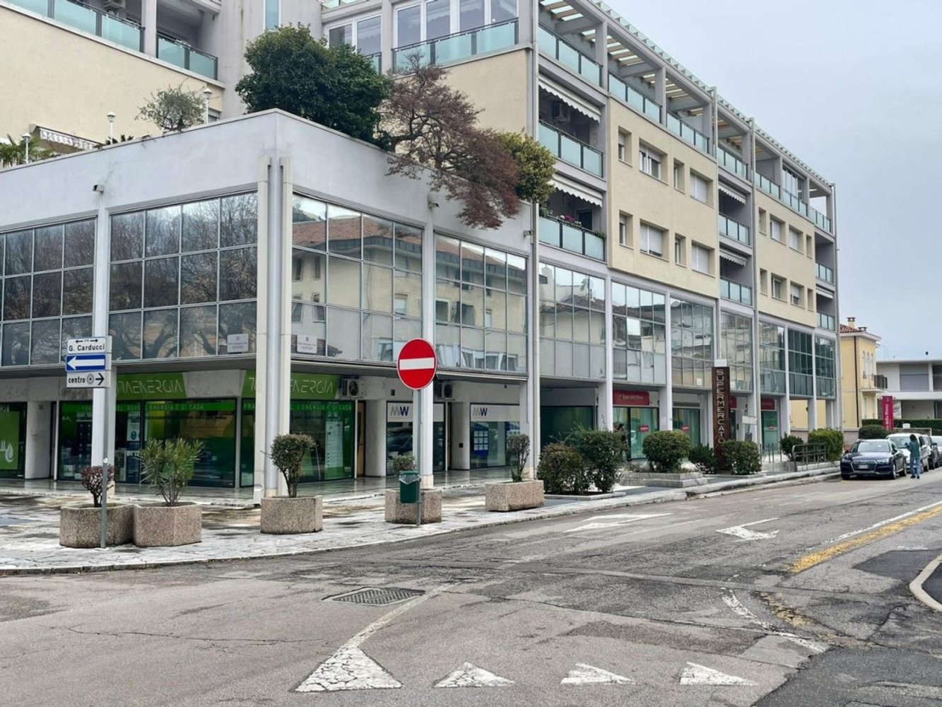 Gewerbliche Immobilie in Vittorio Veneto, Italy 70m², Nr. 299452