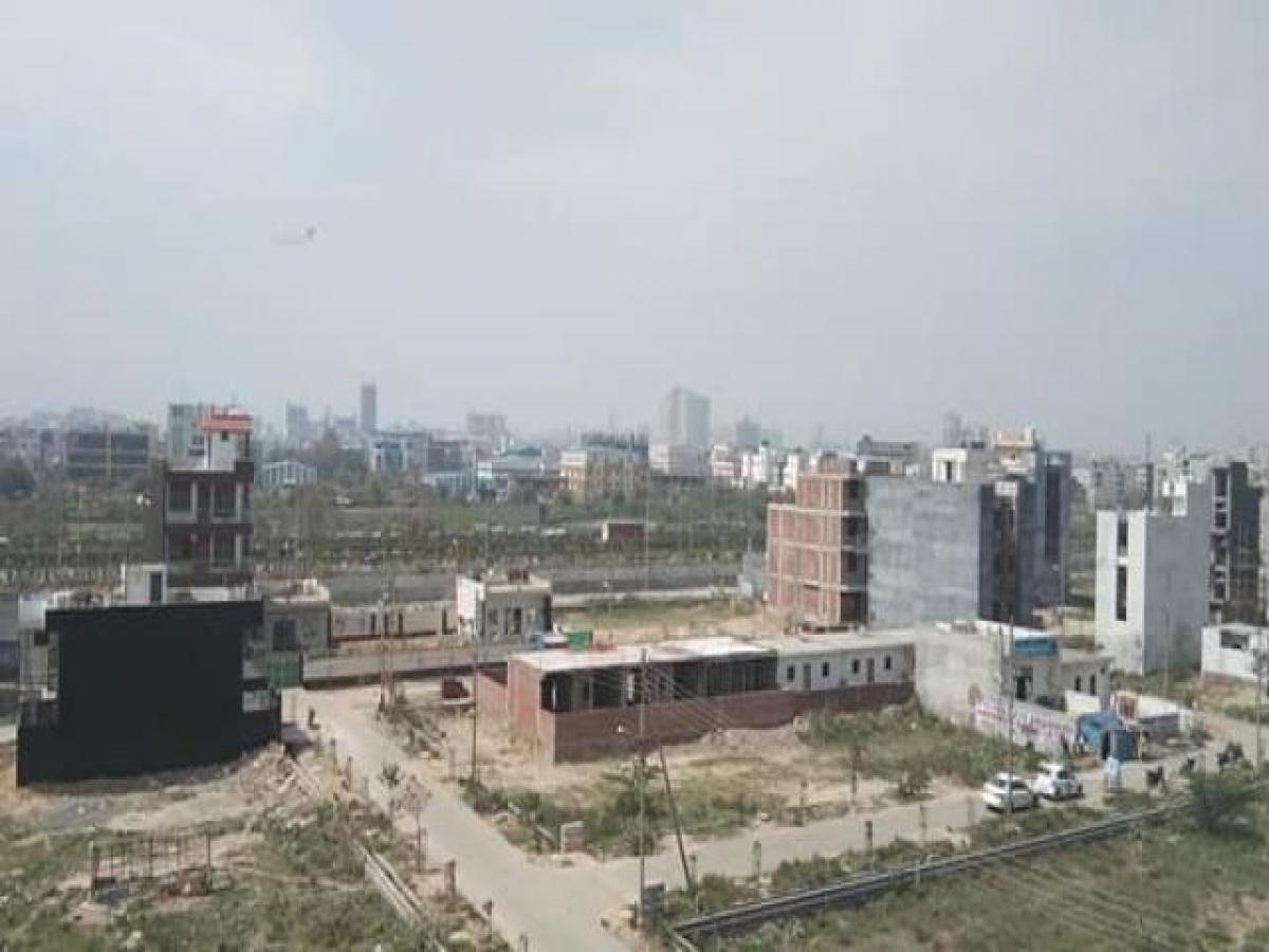 Terreno en Noida, India No. 36699
