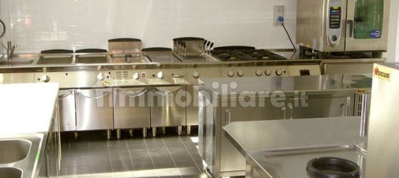 2 rooms Commercial property in Viareggio, Italy No. 211541 9