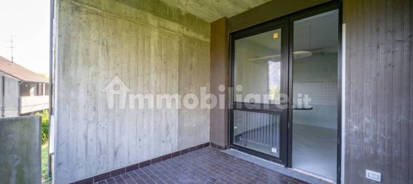 3 Schlafzimmer Wohnung in Malgrate, Italy, Nr. 233418 10