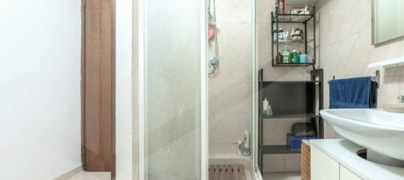 3 rooms Apartment in Milan, Italy No. 241876 10