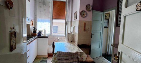 4 rooms Apartment in Carpi, Italy No. 290510 7