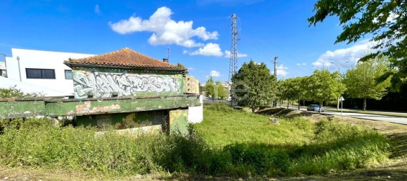 Земельный участок 1000м² в Сан Жуан да Мадейра, Португалия № 78854 6