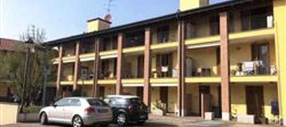 Apartamento de 2 divisões em Burago di Molgora, Italy N.º 8200 2