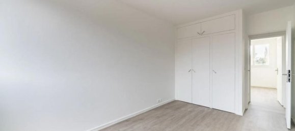 3 chambres Appartement à Neuilly-sur-Marne, France No. 309507 11