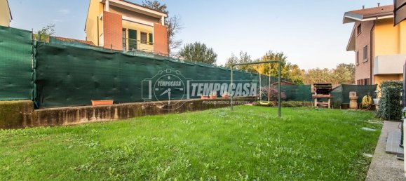 Квартира с 2 спальнями в Лураго Мариноне, Италия № 13521 19