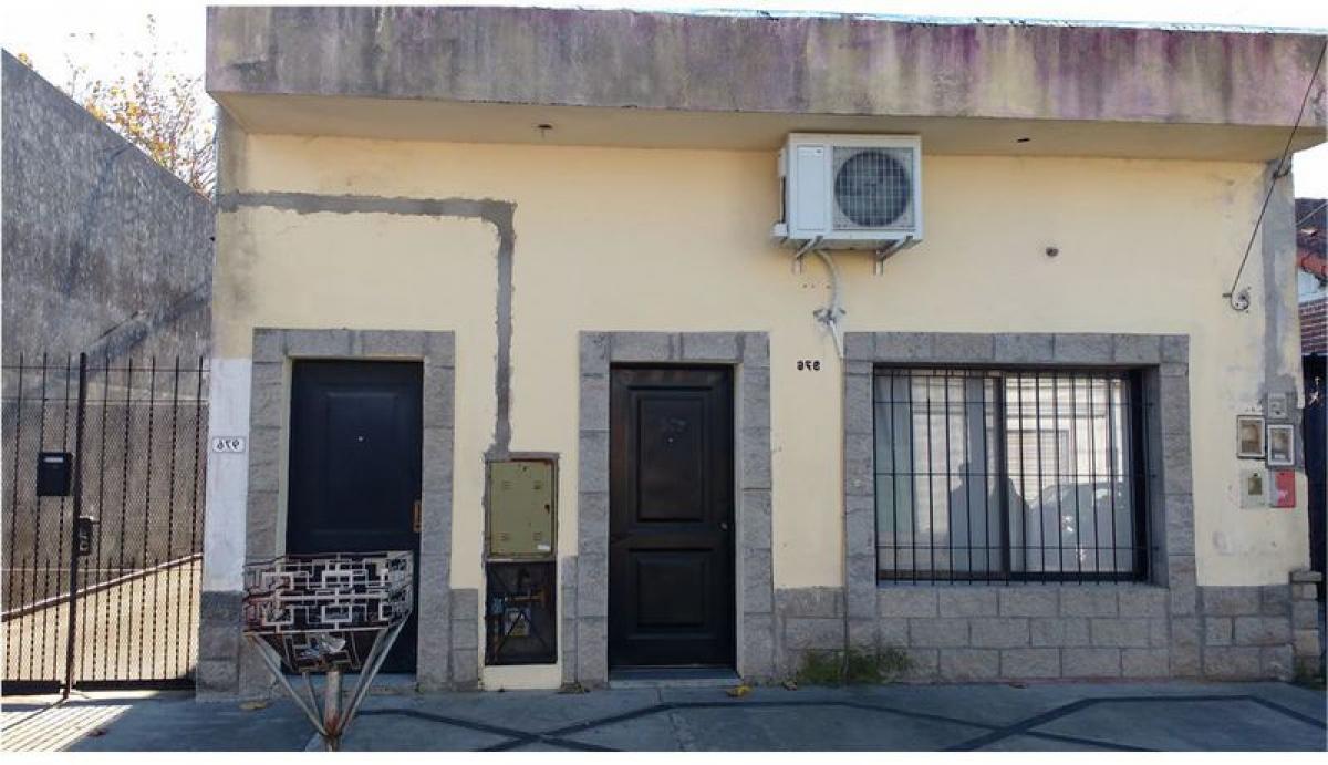 3 غرف نوم منزل في Quilmes, Argentina رقم 81086